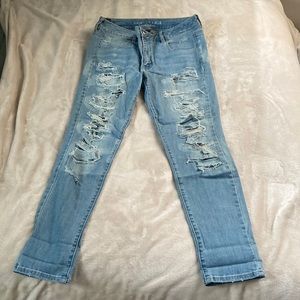 American Eagle Women’s Ripped Jean Jeggings High Rise size 14 regular